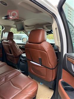 كاديلاك اسكاليد